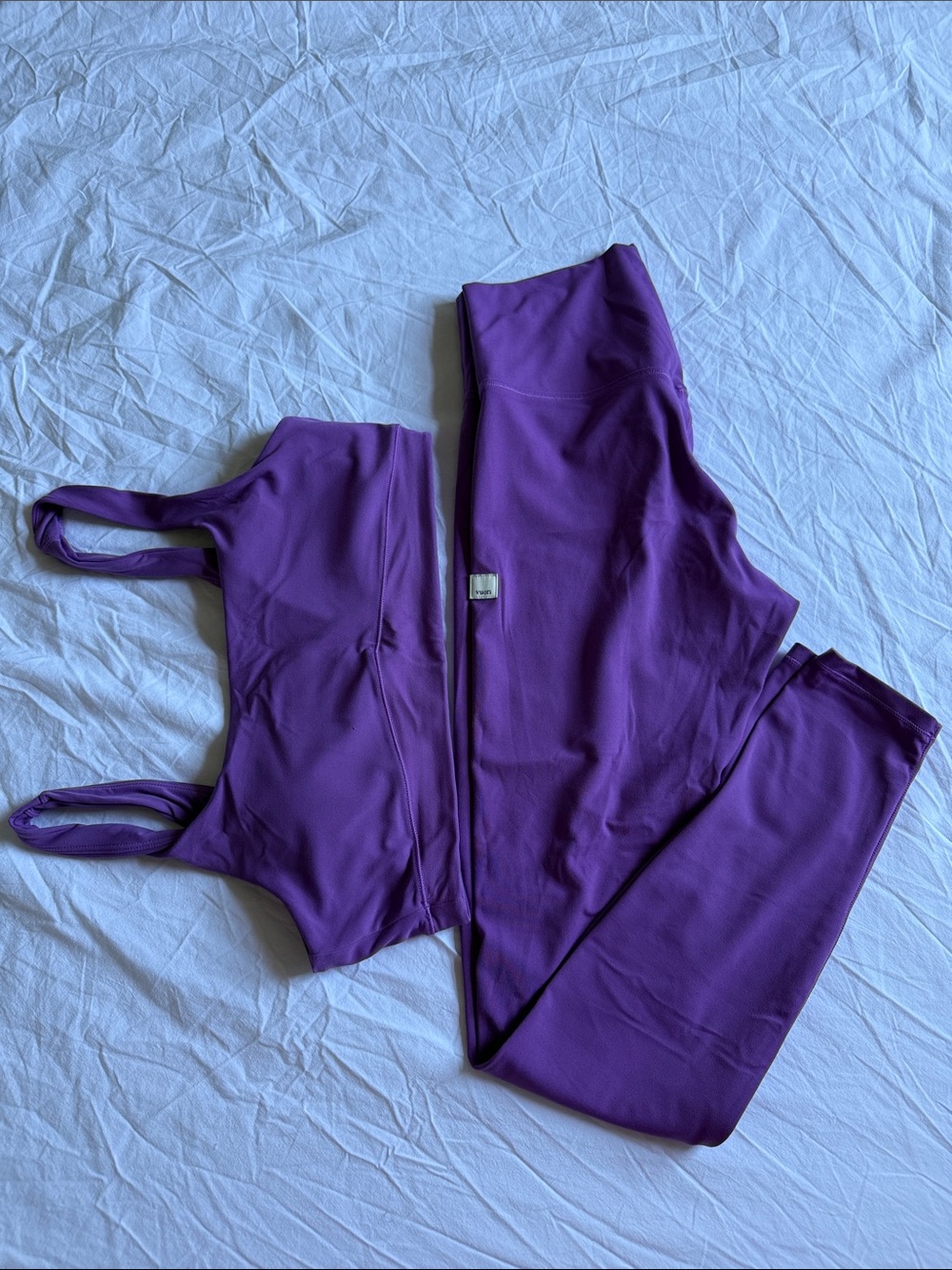 Vuori Purple Women's Sports Bra and Leggings Set